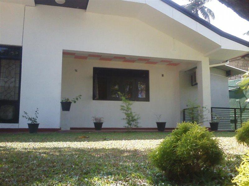 Mazz Homestay Negombo Exterior photo