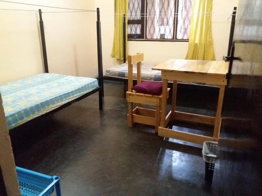 Mazz Homestay Negombo Exterior photo